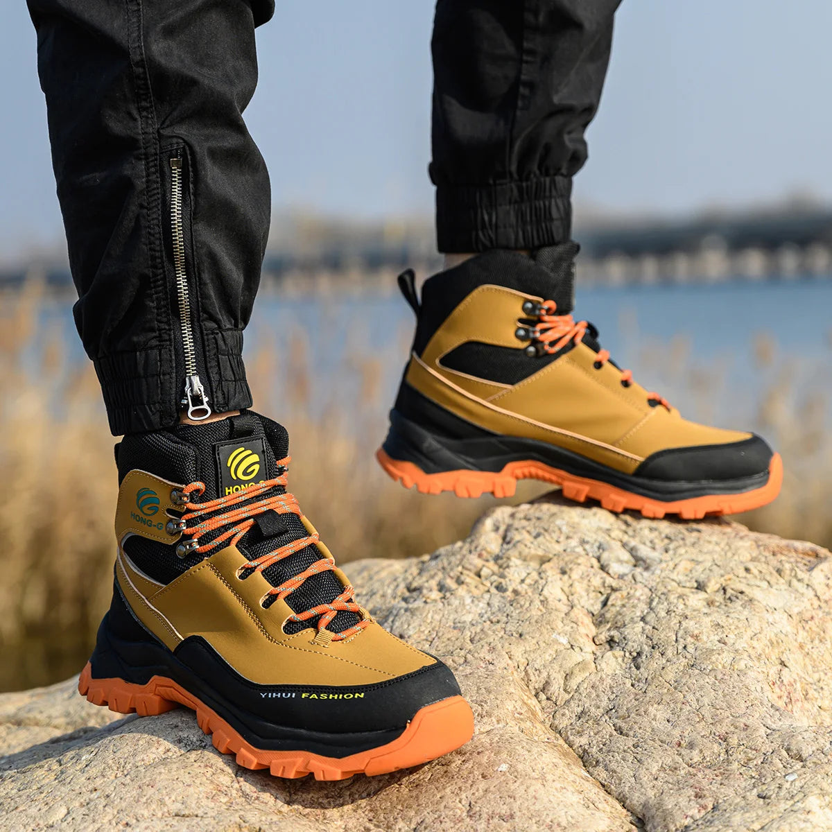Safety Shoes Men Work Sneakers Indestructible Shoes Anti-smash Puncture-Proof Protective Shoes Steel Toe Construction Work Boots