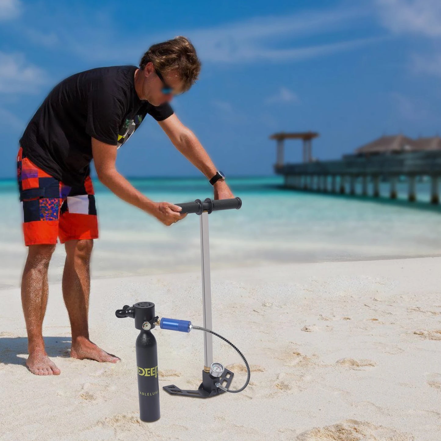 Portable Scuba Diving Tank With Pump Half Liter Capacity