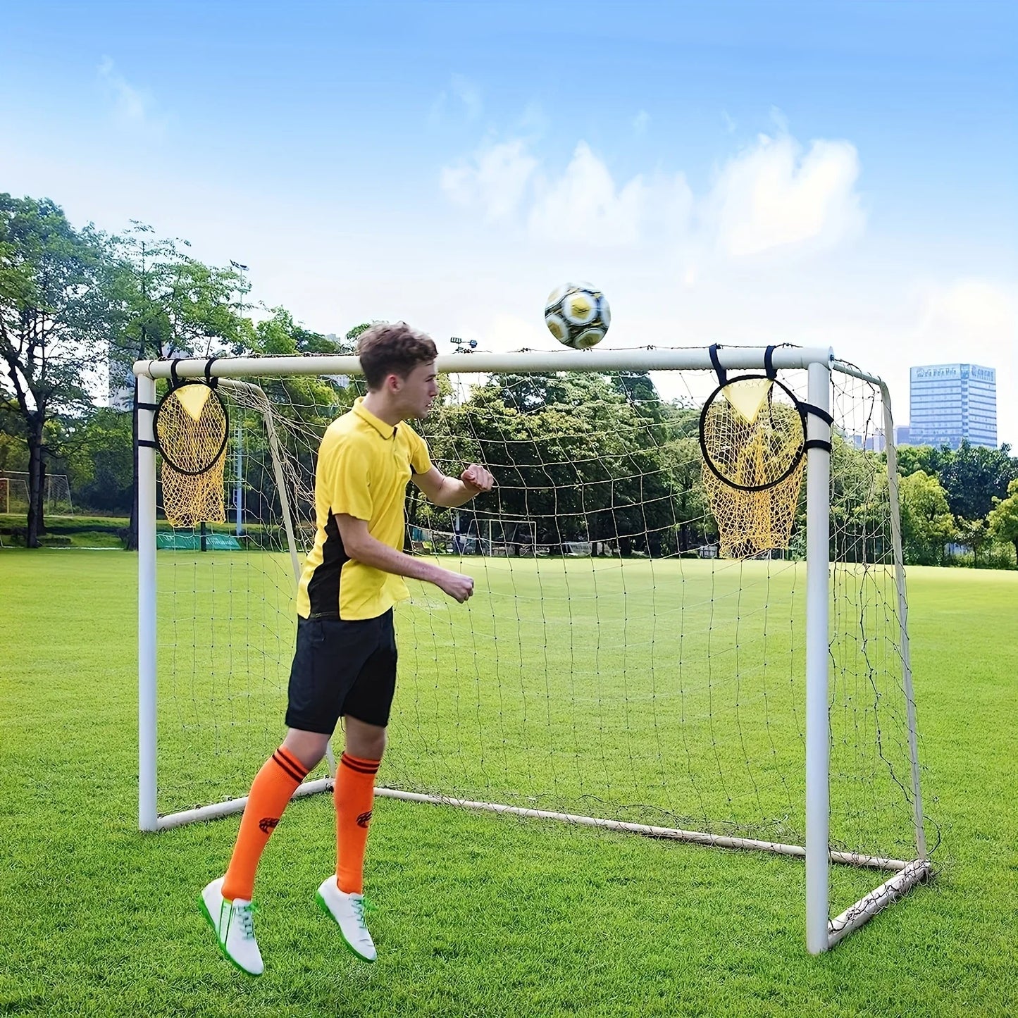 Hign-concerned Football Training Target Net Two-Piece Portable Soccer Goal